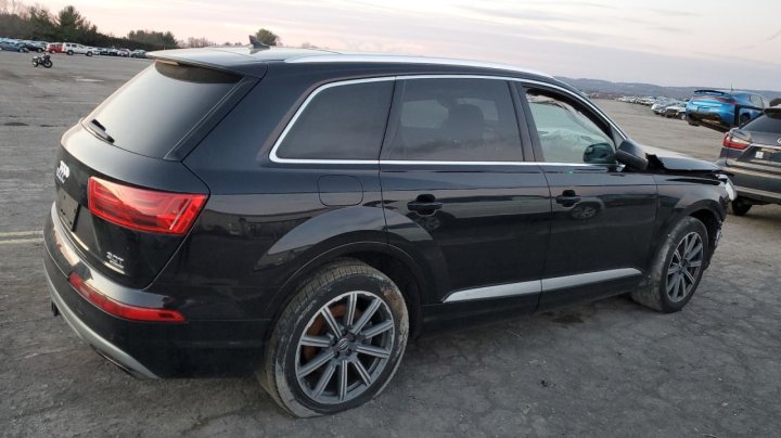 Audi Q7  2018