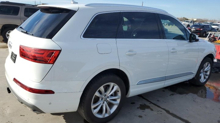 Audi Q7  2019