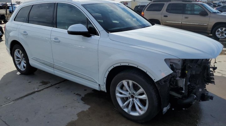 Audi Q7  2019