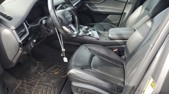 Audi Q7  2017
