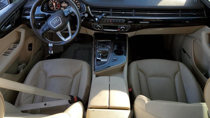 Audi Q7  2019