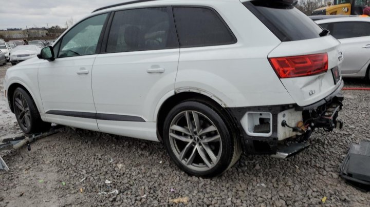 Audi Q7  2017