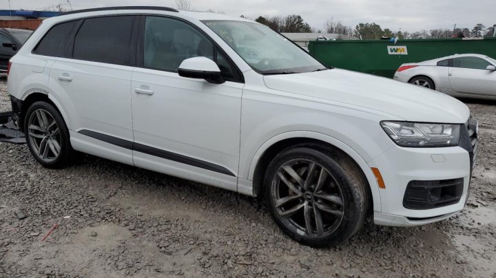 Audi Q7  2017