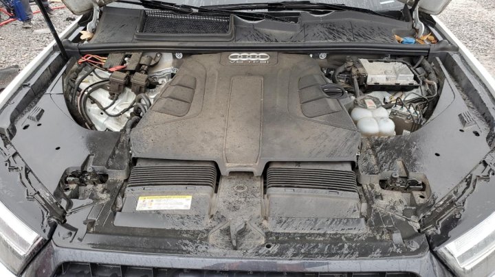 Audi Q7  2017