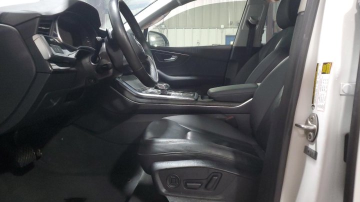 Audi Q7  2022