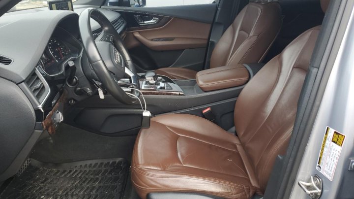 Audi Q7  2017