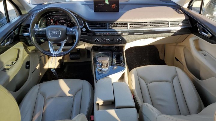 Audi Q7  2019