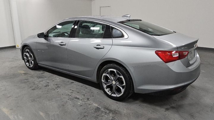 Chevrolet Malibu  2023