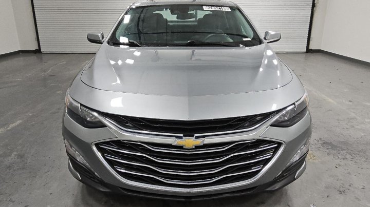 Chevrolet Malibu  2023