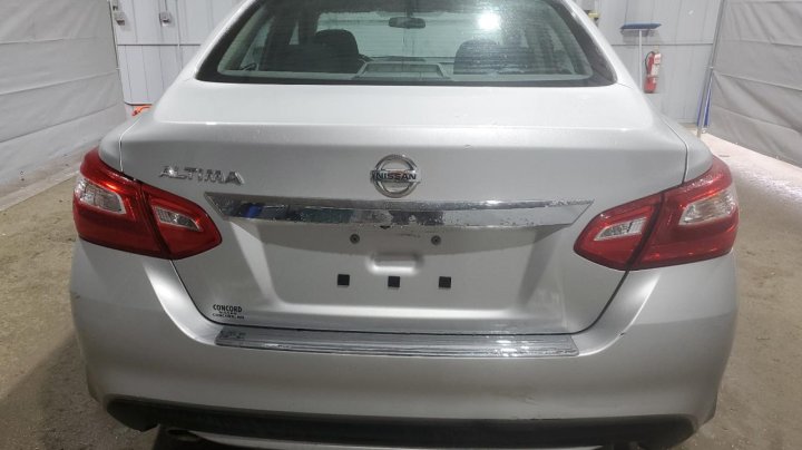 Nissan Altima  2017