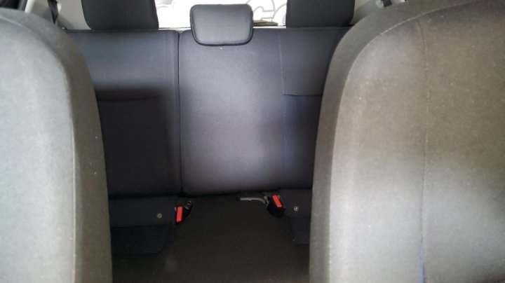 Toyota PRIUS C  2018