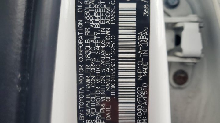 Toyota PRIUS C  2016