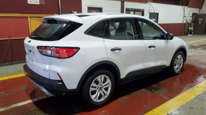 Ford Escape  2020
