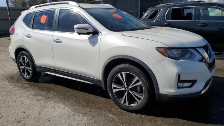 Nissan ROGUE  2019