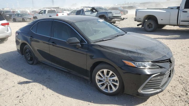 Toyota Camry LE 2023