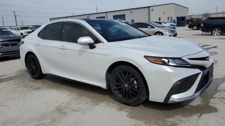 Toyota Camry XSE 2021