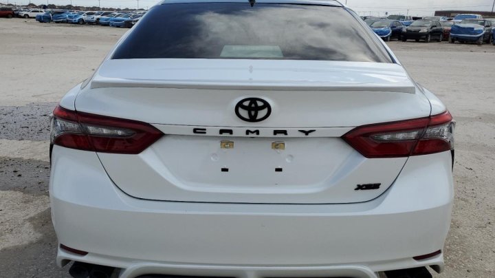Toyota Camry XSE 2021