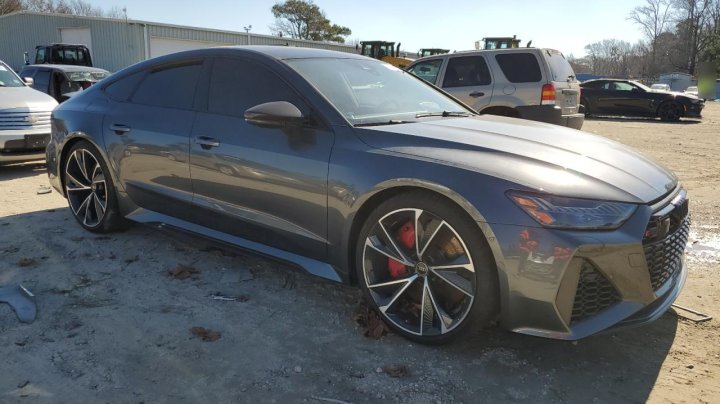 Audi RS7  2022