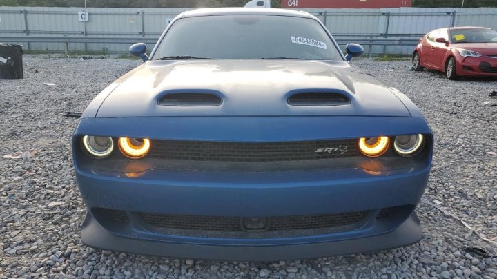 Dodge Challenger SRT HELLCAT 2020