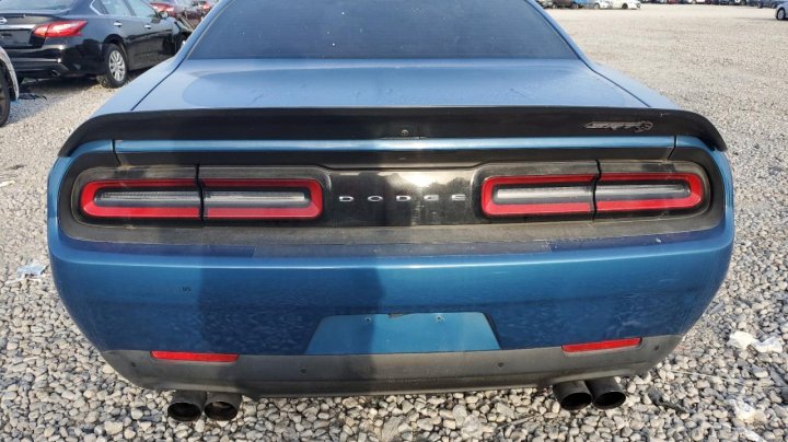 Dodge Challenger SRT HELLCAT 2020