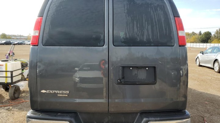 Chevrolet EXPRESS G2500  2016