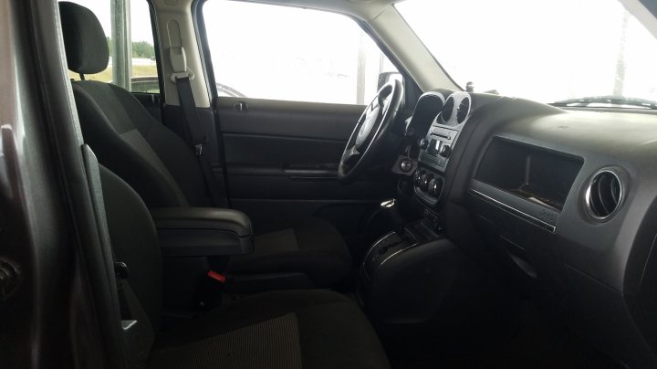 JEEP Patriot LATITUDE 2015
