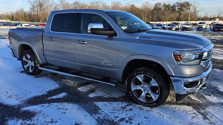 RAM 1500 LARAMIE 2021