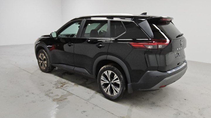 Nissan ROGUE SV 2023