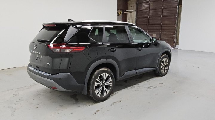 Nissan ROGUE SV 2023