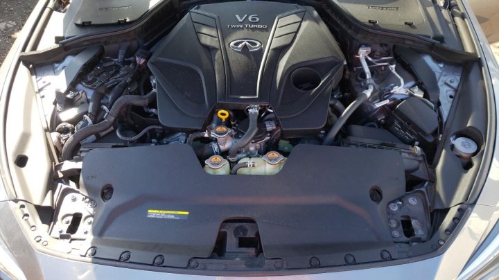INFINITI Q50 PURE 2020