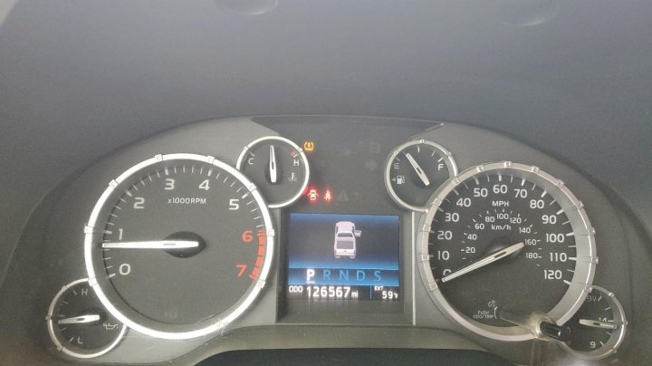 Toyota TUNDRA DOUBLE CAB SR 2016