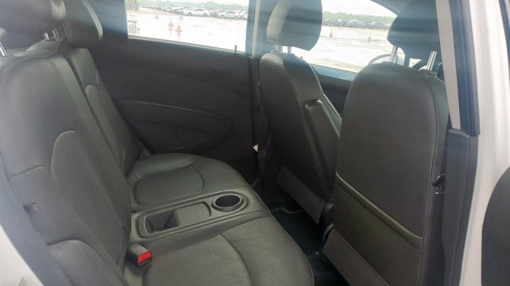 Chevrolet Spark 2LT 2015