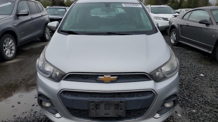 Chevrolet Spark 1LT 2016