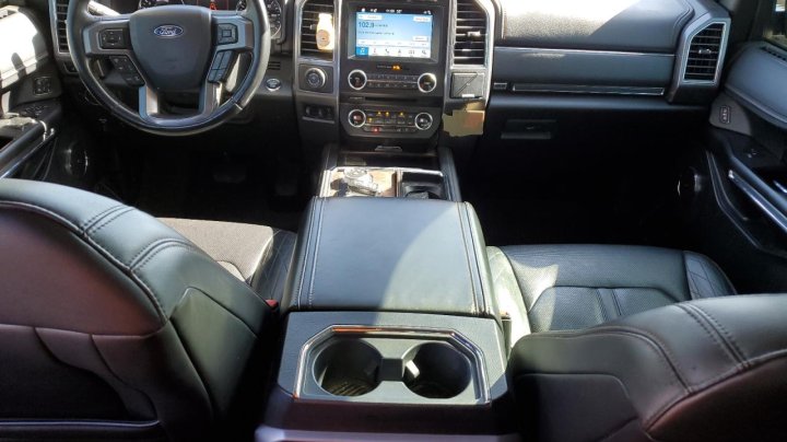 Ford EXPEDITION PLATINUM 2018