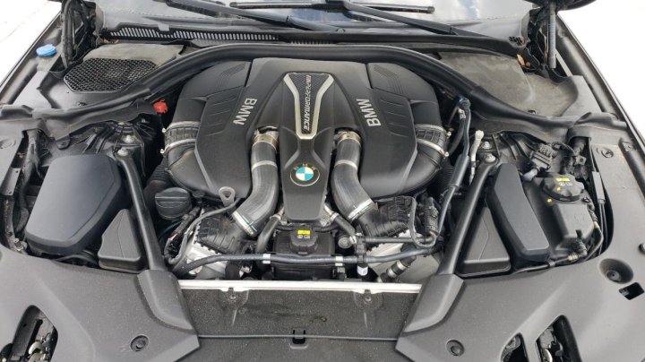 BMW 5 Series  2018