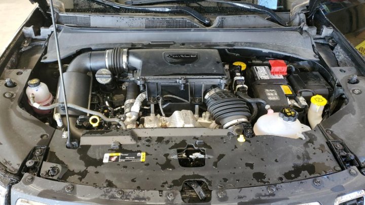 JEEP COMPASS LATITUDE 2024