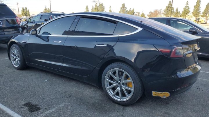 Tesla Model 3  2018