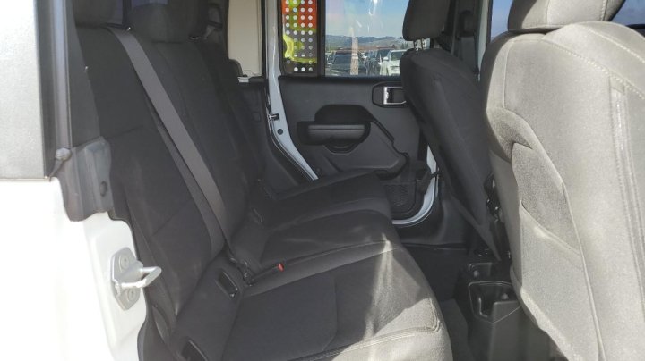 JEEP Gladiator SPORT 2020