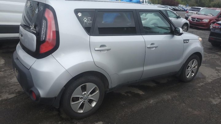 KIA Soul  2015
