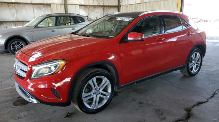 Mercedes-Benz GLA-Class 250 4MATIC 2015