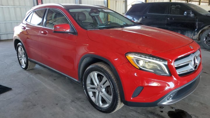 Mercedes-Benz GLA-Class 250 4MATIC 2015