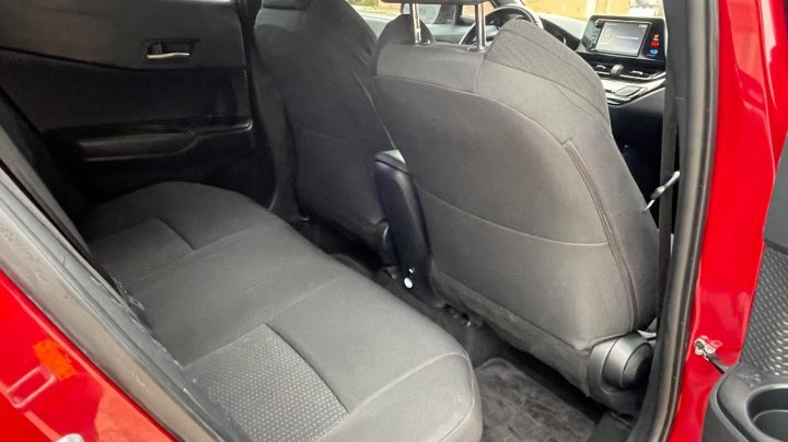 Toyota C-HR XLE 2018
