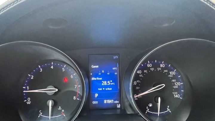 Toyota C-HR XLE 2018