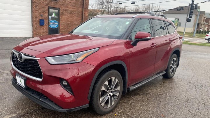 Toyota Highlander XLE 2022