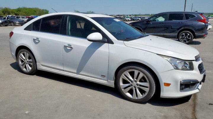 Chevrolet CRUZE LTZ 2015