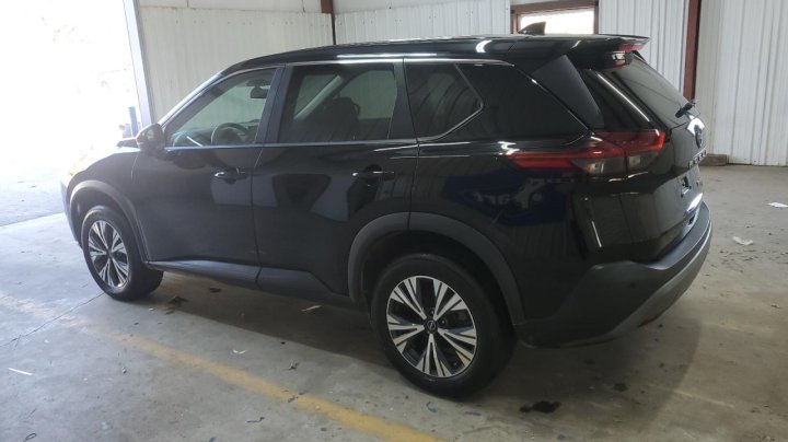 Nissan ROGUE SV 2022
