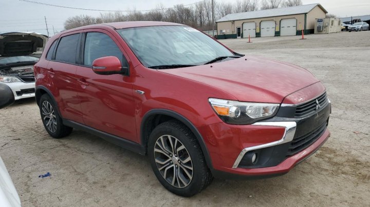 Mitsubishi Outlander ES 2017