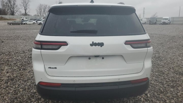 JEEP Grand Cherokee L LAREDO 2024