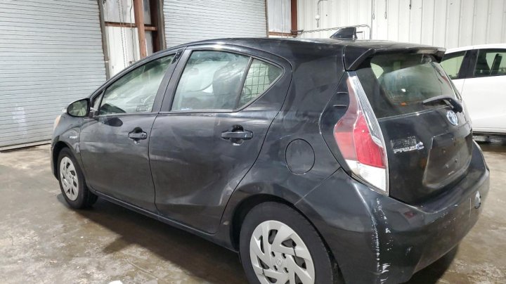 Toyota Prius  2016