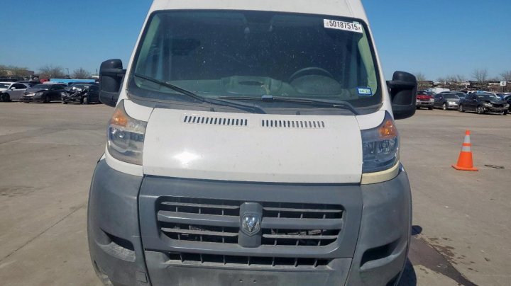 RAM Promaster 1500 HIGH 2015
